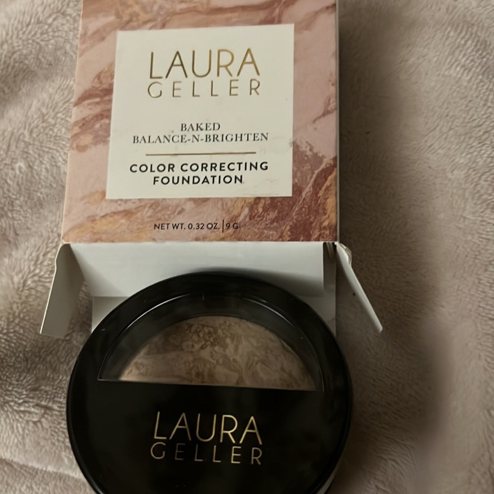 Laura geller - Picture 8 of 8